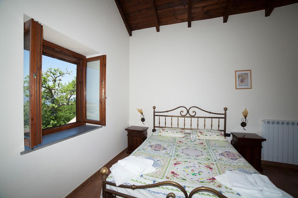 Agriturismo La Molara Sessa Aurunca Esterno foto