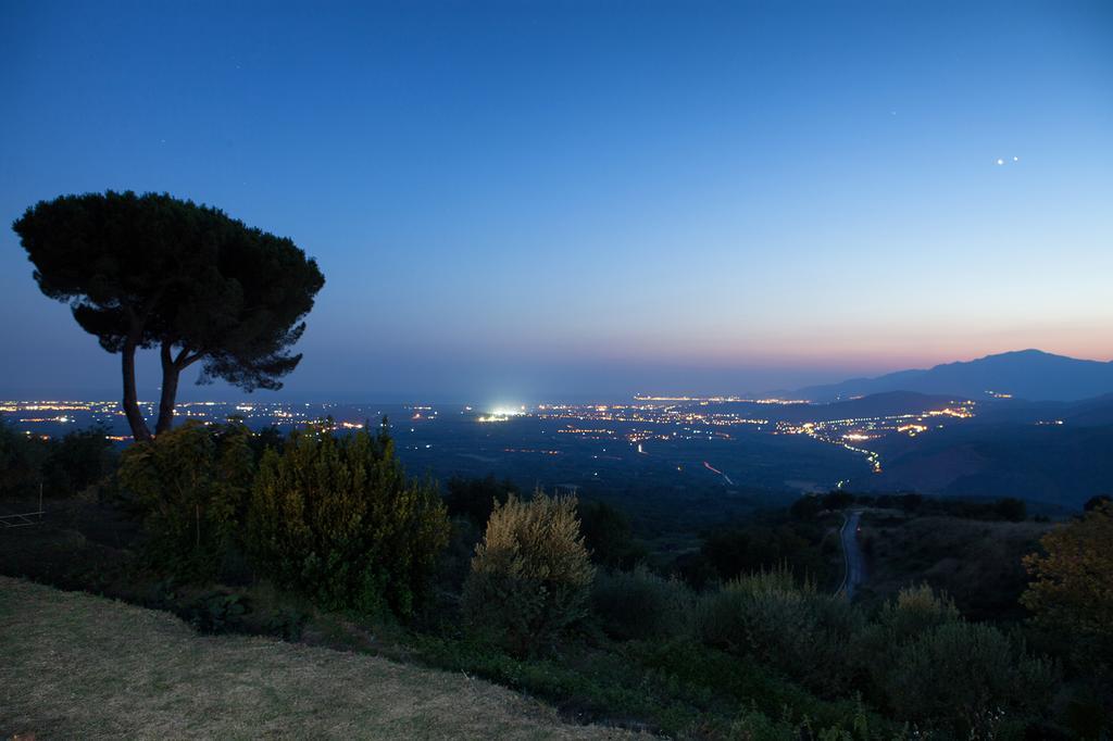 Agriturismo La Molara Sessa Aurunca Esterno foto